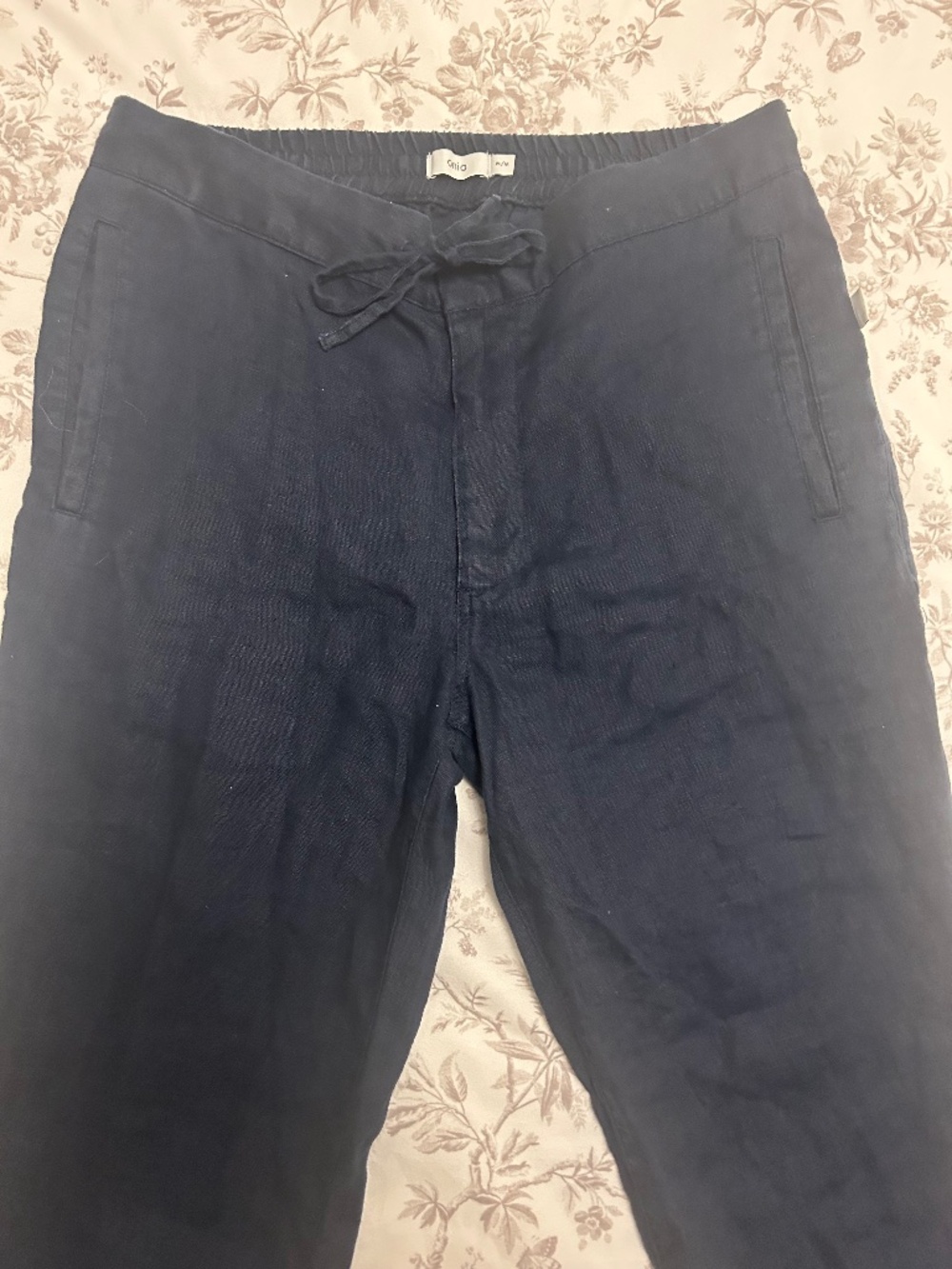 Onia navy blue 100% linen straight leg pants- size medium